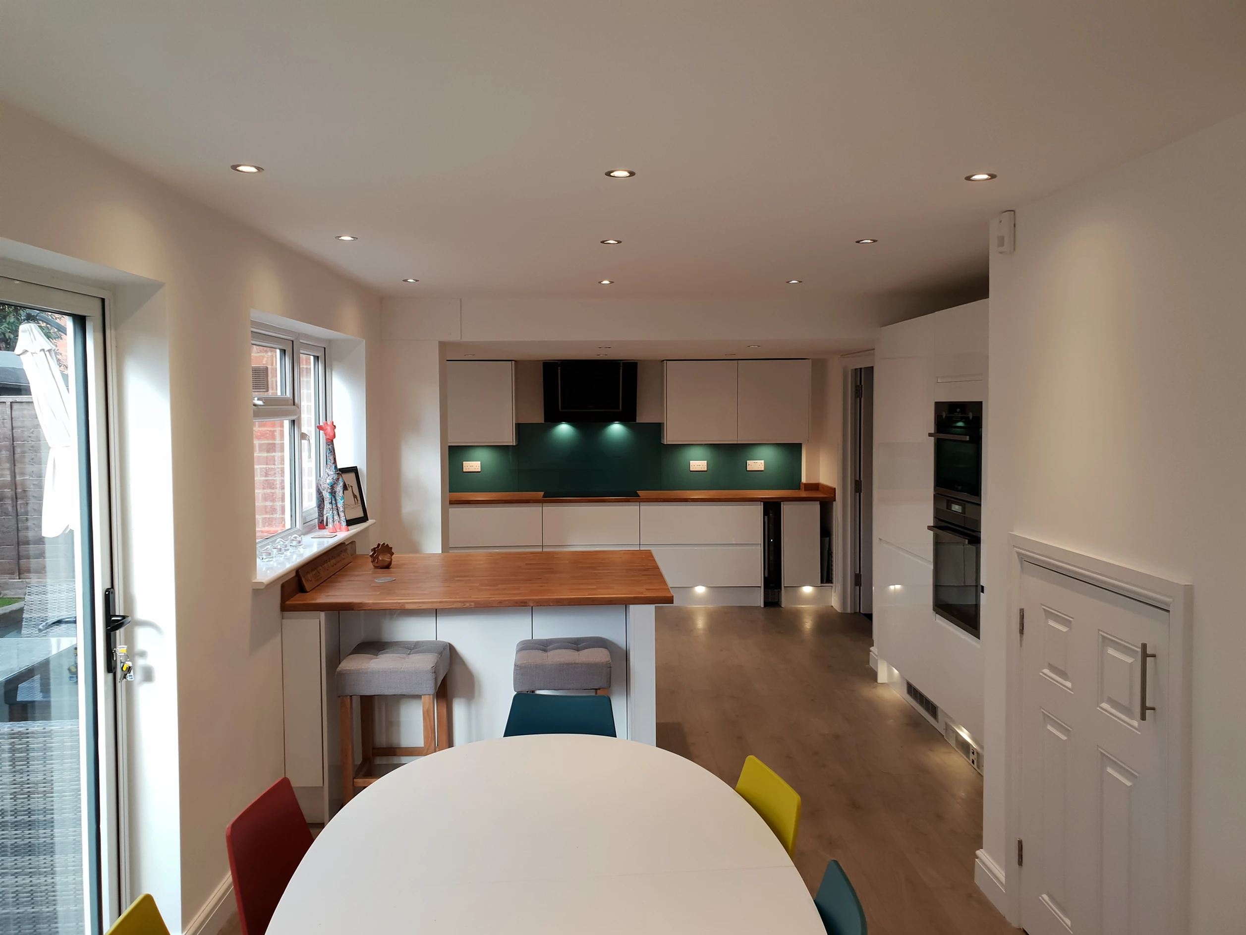 48602a_6d80888d940947d6b4ec530f5bddf670~mv2_d_4032_3024_s_4_2